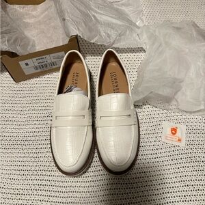 Journee Collection White Croc-Embossed Loafers for Men